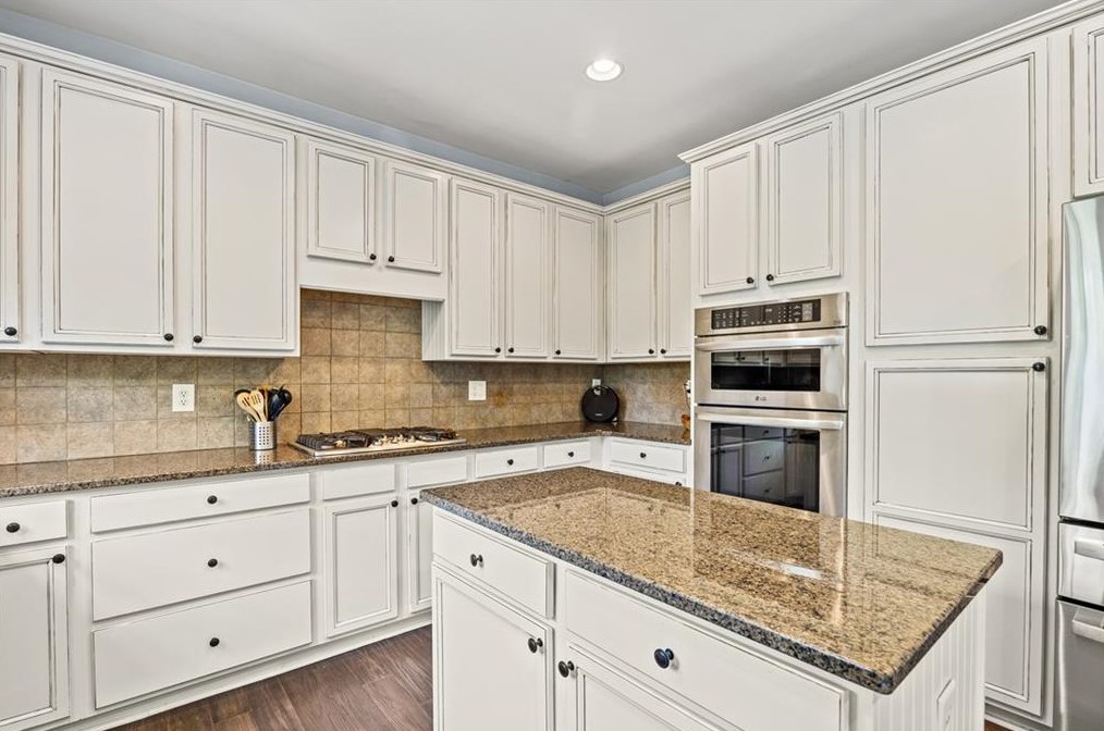 7801 Copper Kettle Way, Flowery Branch GA  30542-7572 exterior
