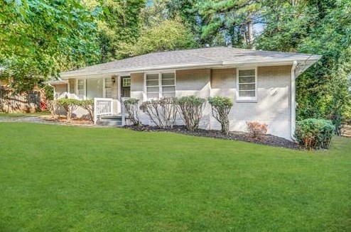 2804 Mitchell Dr, Decatur GA  30032-4232 exterior