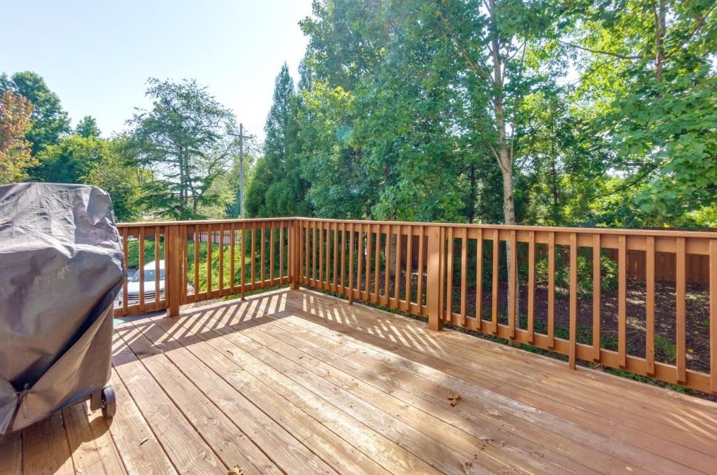 5267 Wellsley Bnd, Alpharetta GA 30005-5069 exterior