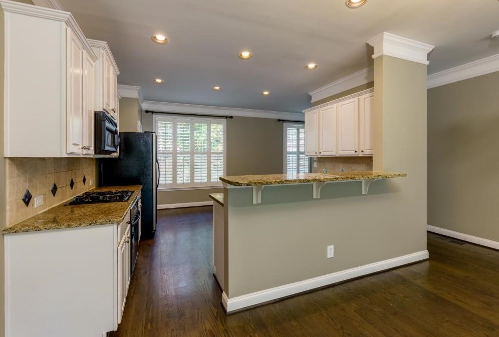 5267 Wellsley Bnd, Alpharetta GA 30005-5069 exterior