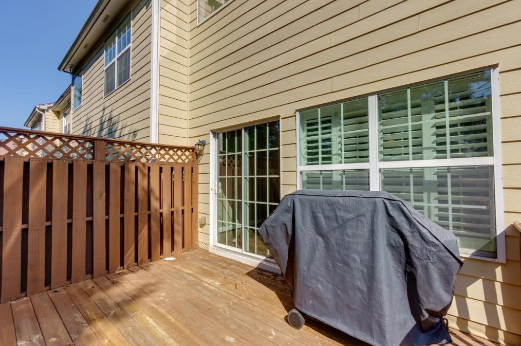 5267 Wellsley Bnd, Alpharetta GA 30005-5069 exterior