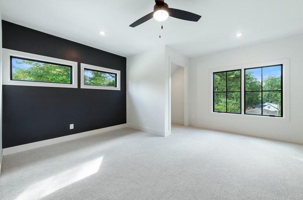 1493 Thornhill Ct, Atlanta GA 30338-4226 exterior