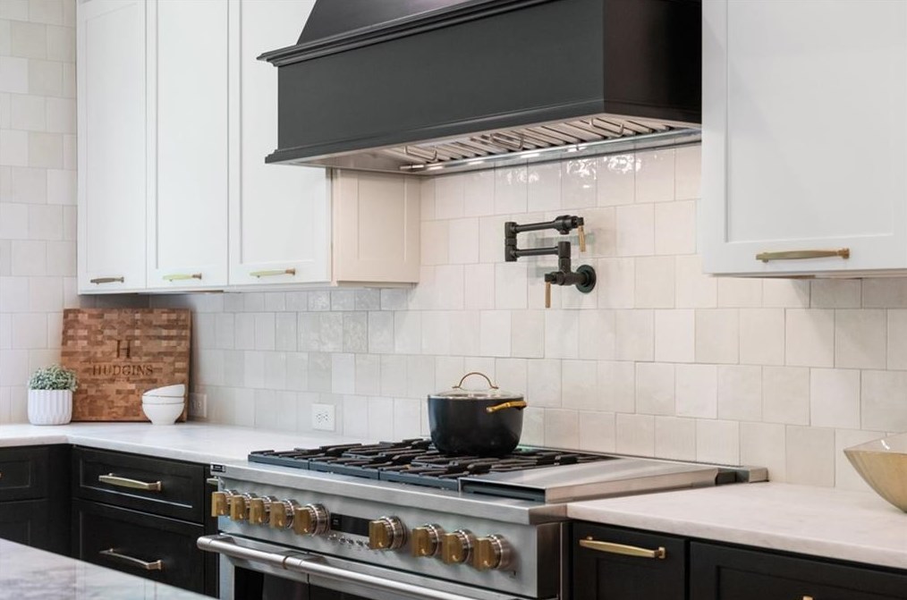 1493 Thornhill Ct, Atlanta GA 30338-4226 exterior