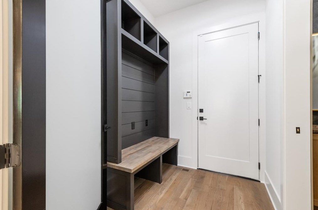 1493 Thornhill Ct, Atlanta GA 30338-4226 exterior