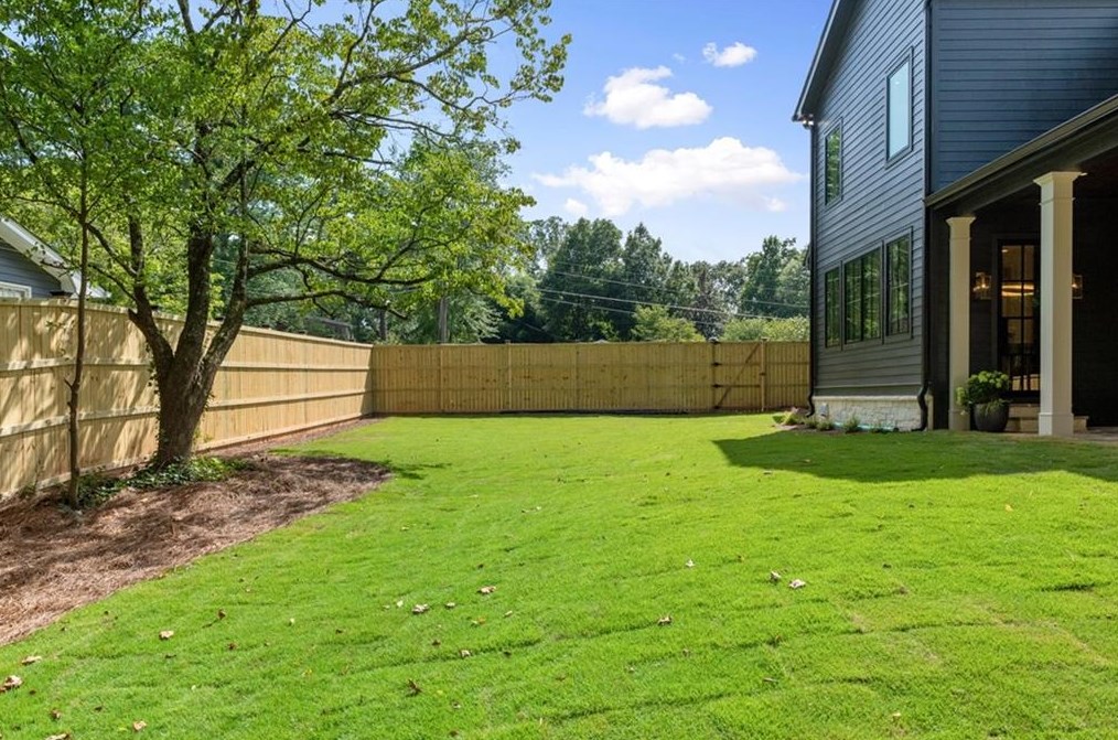 1493 Thornhill Ct, Atlanta GA 30338-4226 exterior