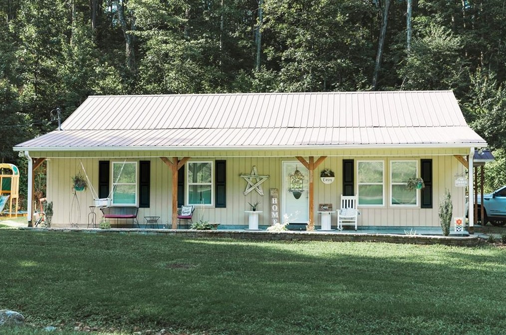 608 Wayside Rd, Rome, GA 30161-2527