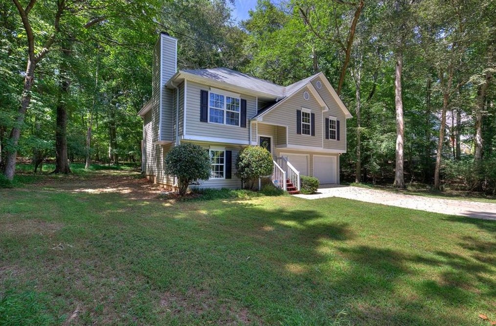 32 Wisteria Trl, Euharlee, GA 30120-5955