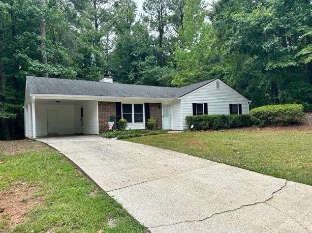 3191 Pritchards Pt, Douglasville, GA 30135-2182