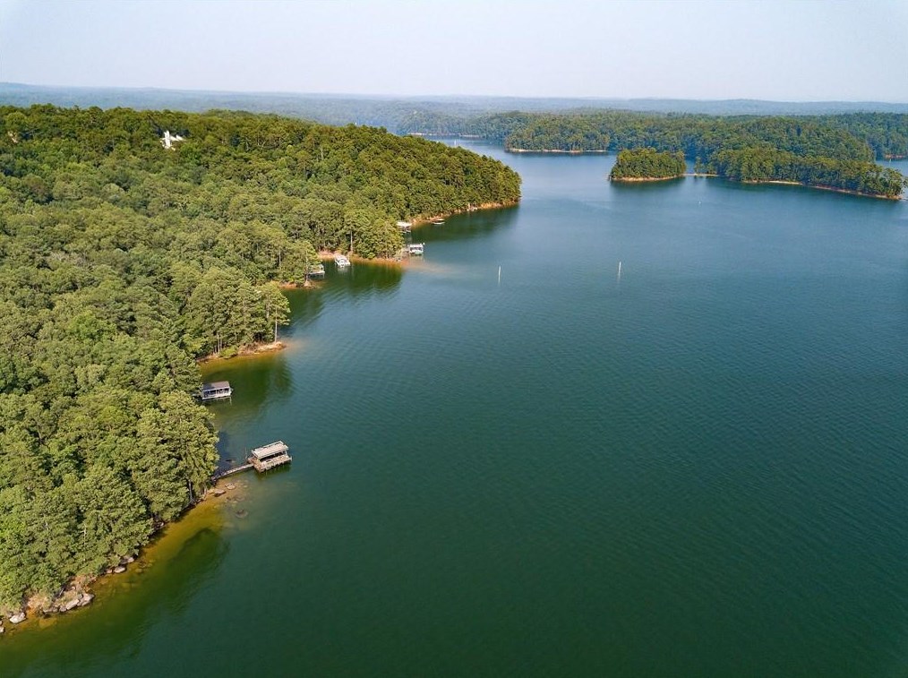 27 Swallow Dr, White GA  30184-3332 exterior