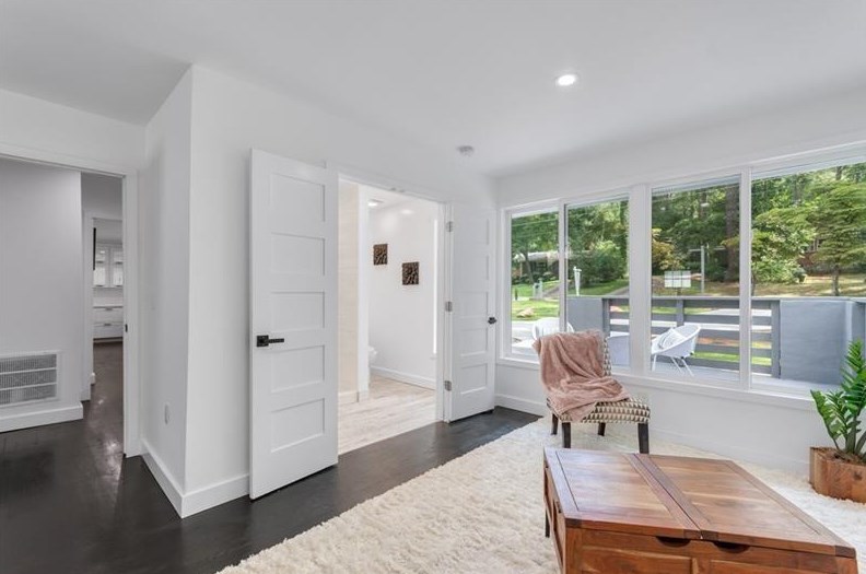 3213 Pinehill Dr, Decatur GA  30032-2803 exterior