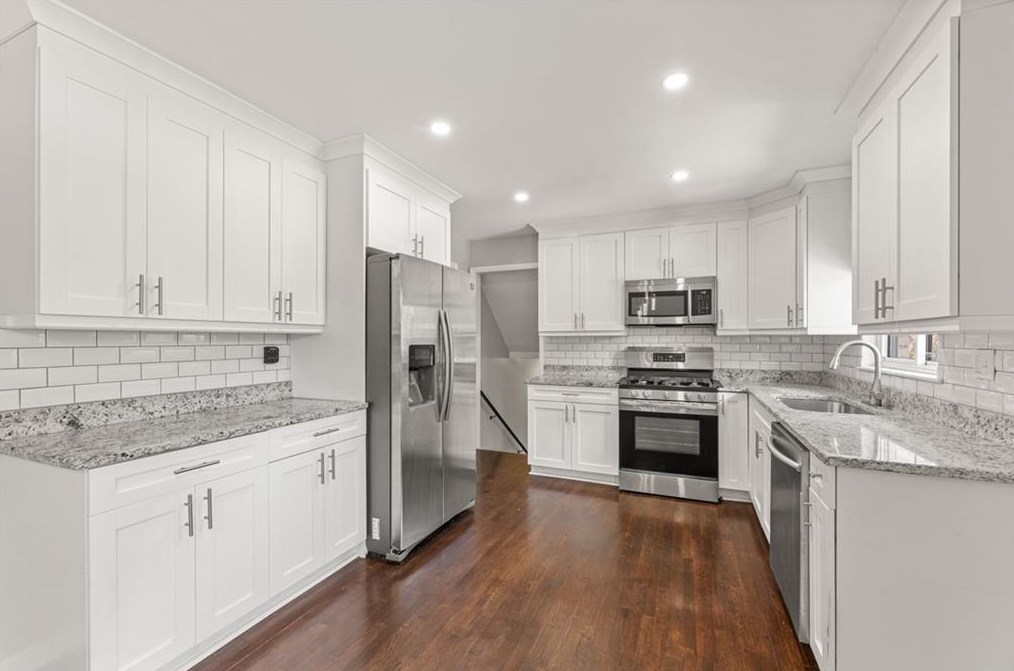 3776 Brookcrest Cir, Decatur GA  30032-3810 exterior