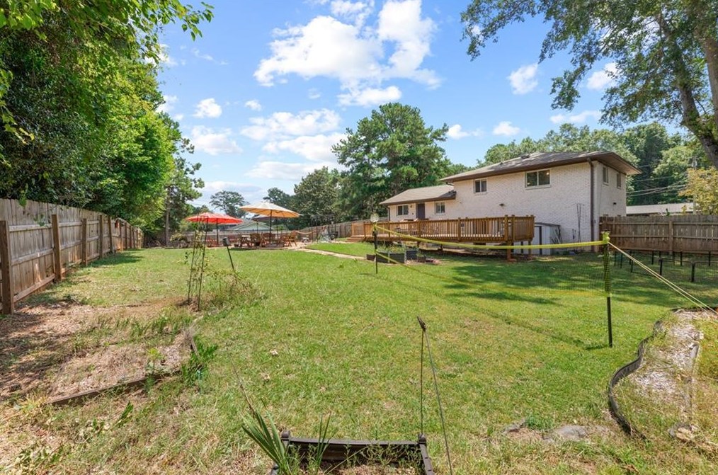 3776 Brookcrest Cir, Decatur GA  30032-3810 exterior