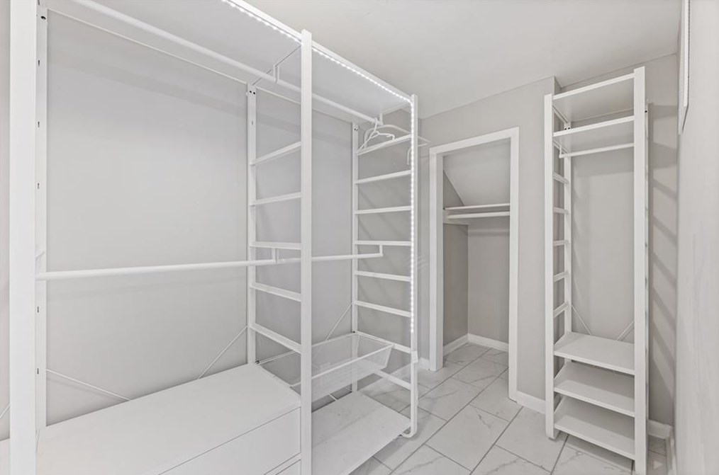 3776 Brookcrest Cir, Decatur GA  30032-3810 exterior