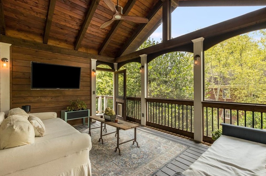 3090 Haynes Trl, Alpharetta GA  30022-1141 exterior