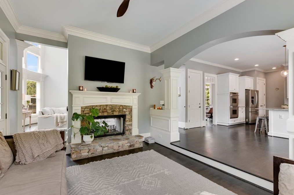 3090 Haynes Trl, Alpharetta GA  30022-1141 exterior