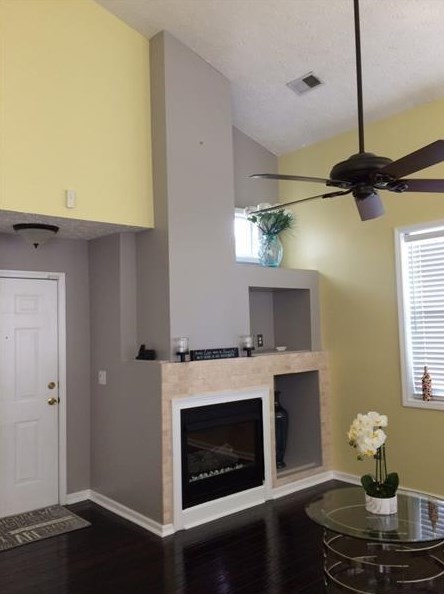622 Bedford Ct, Holly Springs, GA 30188