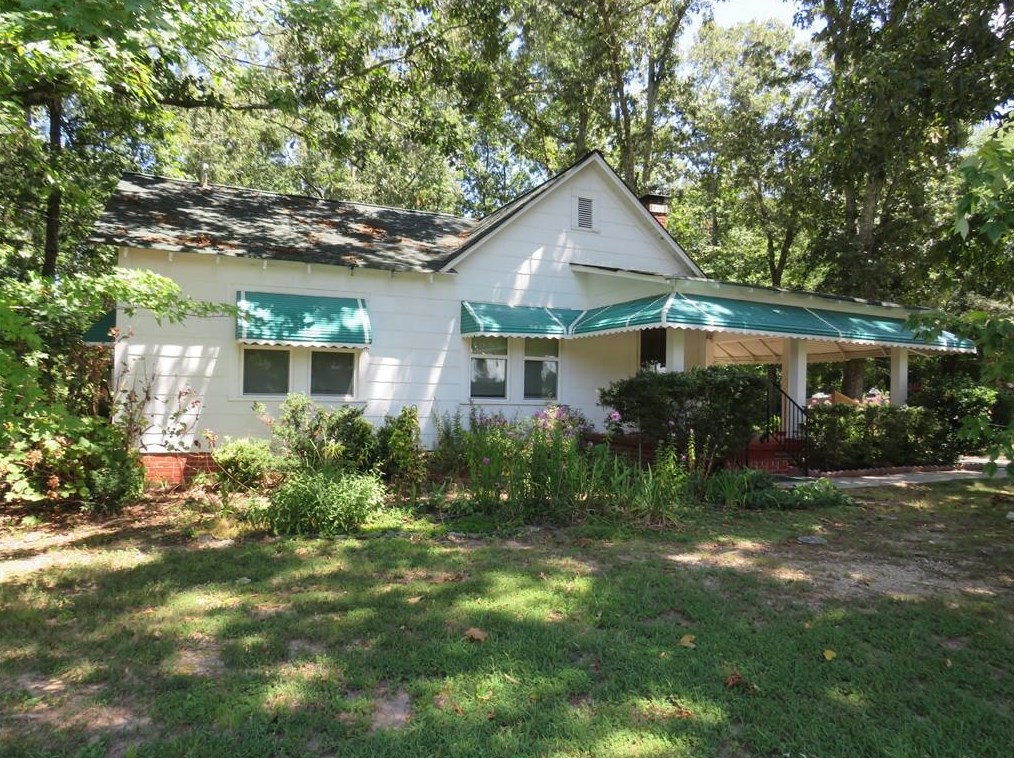 276 Cherokee Rd, Cedartown, GA 30125-4396