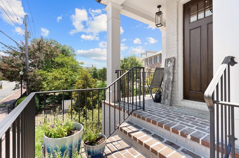 130 Canton St, Alpharetta, GA 30009-3670