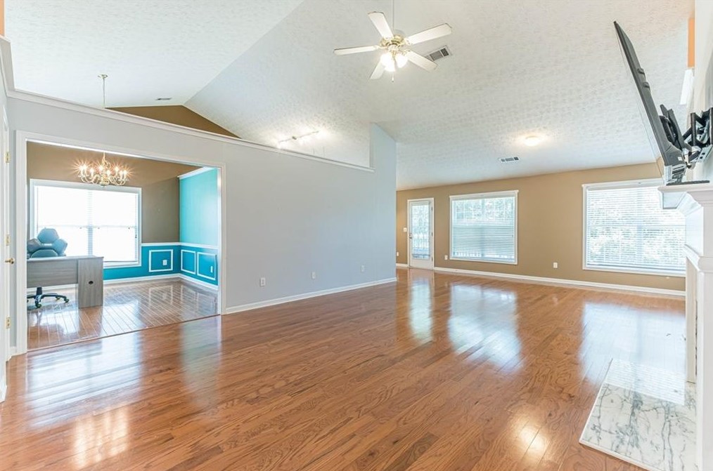 2556 Fairmont Park Ct, Dacula GA  30019-6530 exterior