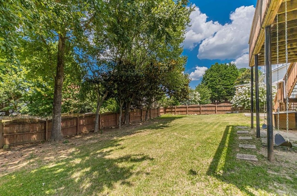2556 Fairmont Park Ct, Dacula GA  30019-6530 exterior