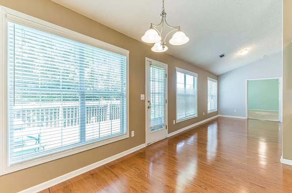 2556 Fairmont Park Ct, Dacula GA  30019-6530 exterior