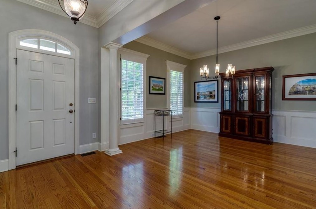 2006 Kensington Green Dr, Smyrna GA  30080-6482 exterior