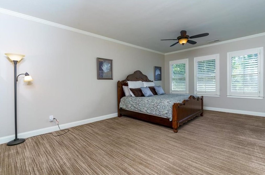 2006 Kensington Green Dr, Smyrna GA  30080-6482 exterior