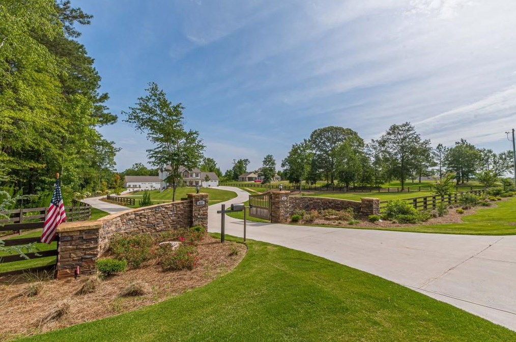 637 Lovell, Temple, GA 30179