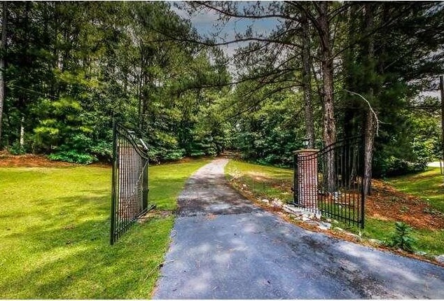 2801 White Rd Ne, Conyers, GA 30012