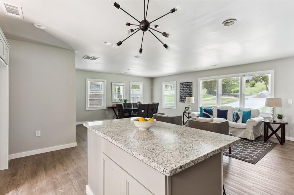 2357 Scotty Cir, Decatur GA  30032-5369 exterior