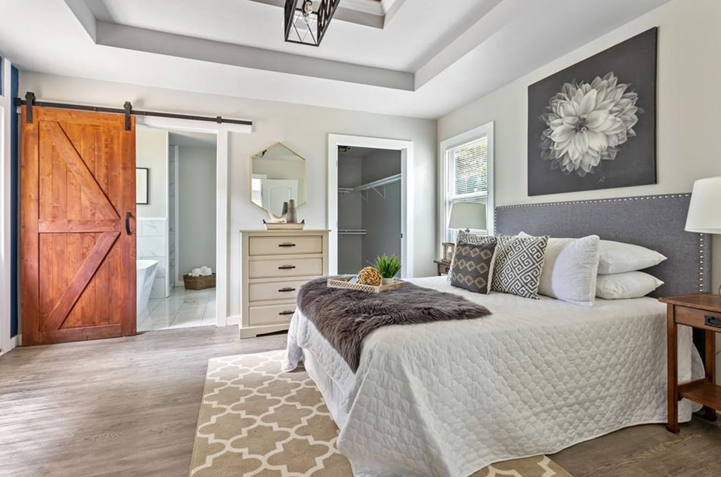 2357 Scotty Cir, Decatur GA  30032-5369 exterior