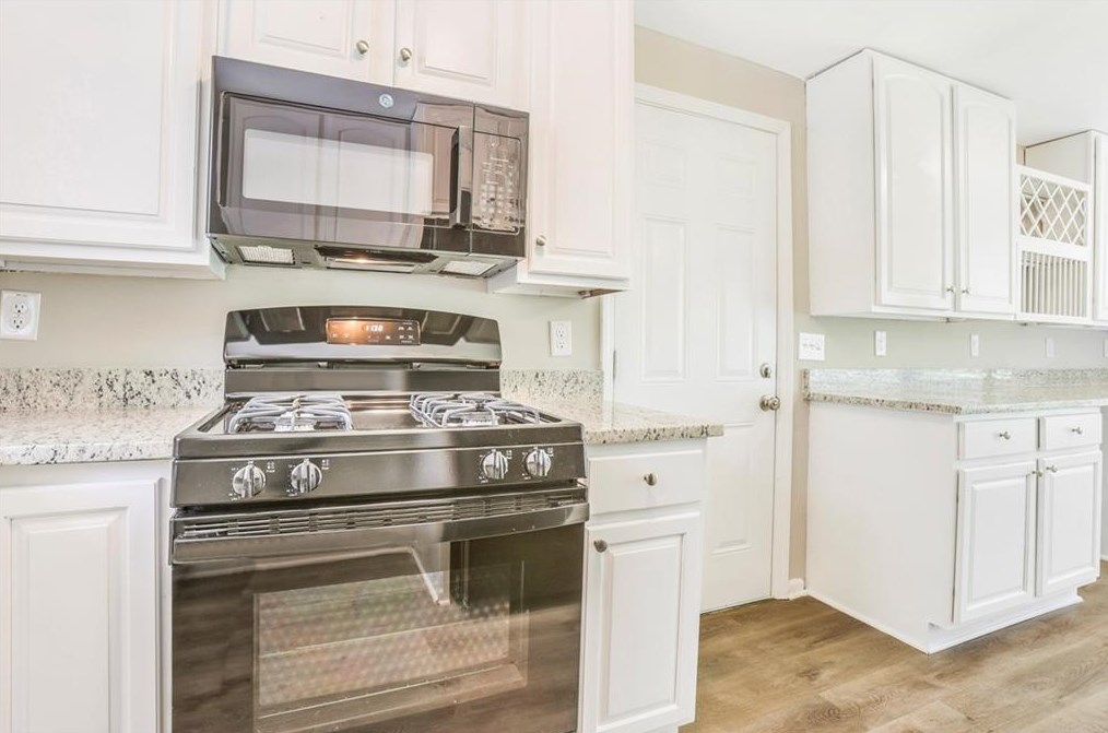 3589 Brookfield Ln, Decatur GA  30032-4720 exterior