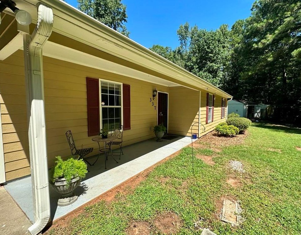 337 Cowan Rd, Porterdale, GA 30016