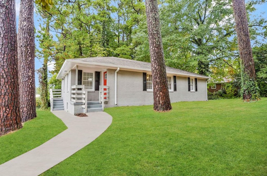 705 Pinehill Dr Se, Smyrna, GA 30080