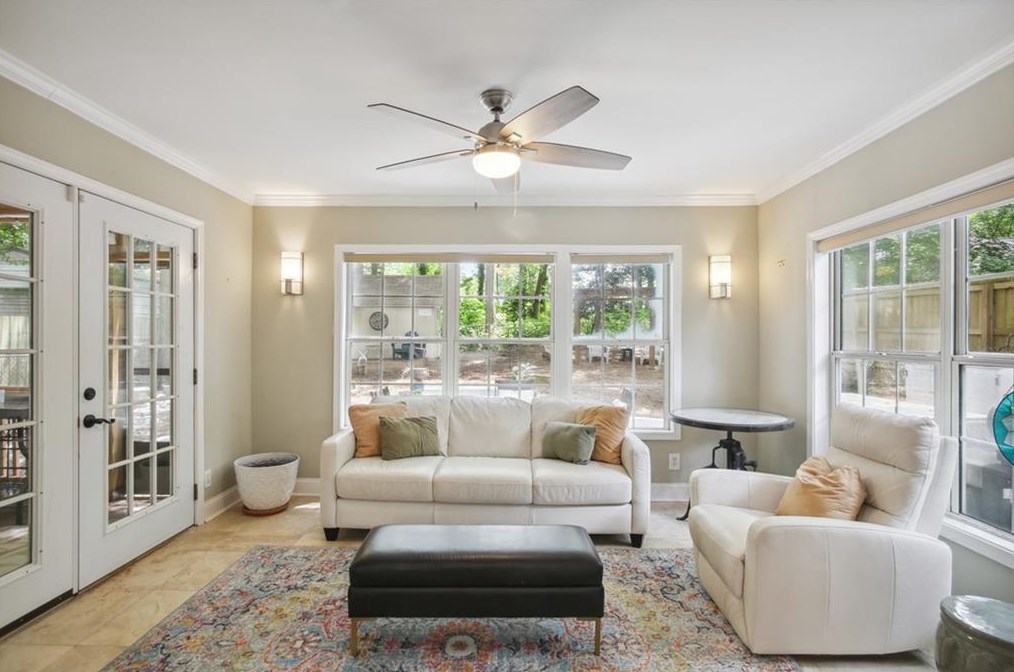 618 Daniel Ave, Decatur GA  30032-4018 exterior