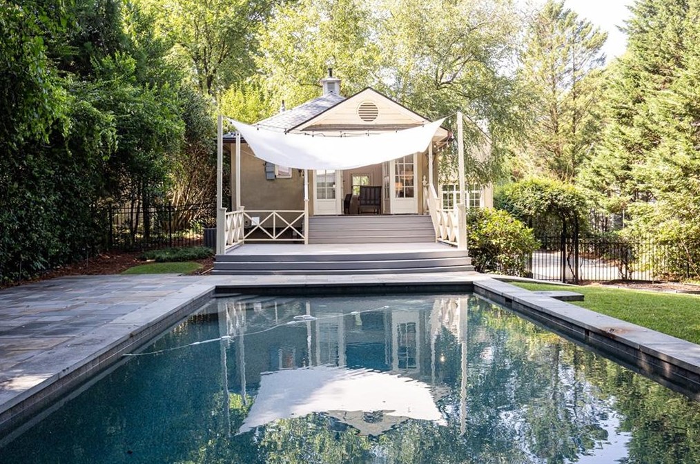 160 Peachtree Way, Atlanta GA 30338-3109 exterior