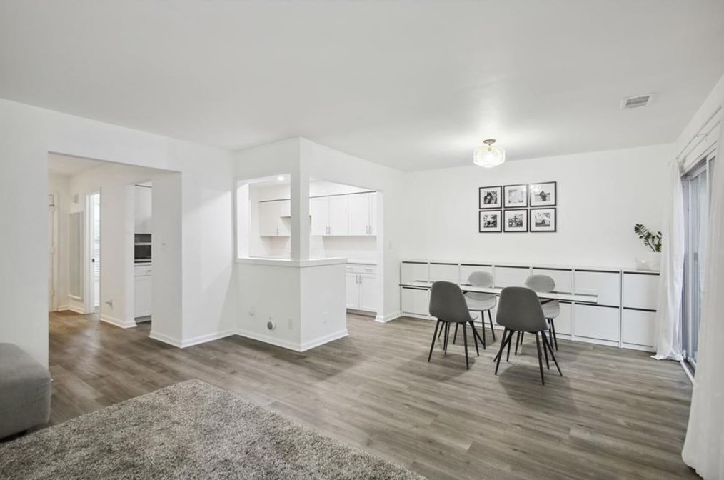 2679 Farmstead Rd, Smyrna GA  30080-2617 exterior