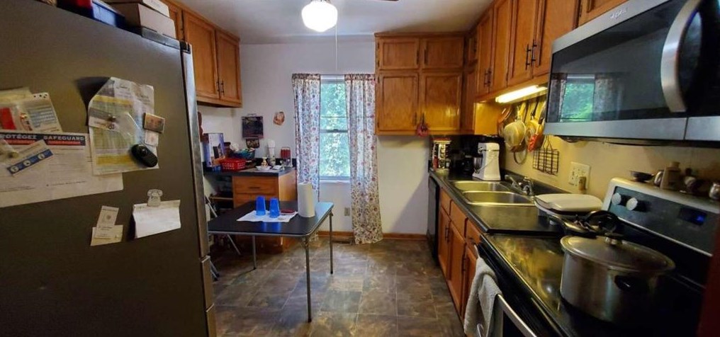 3845 Water Oak Way, Atlanta GA  30340-2535 exterior