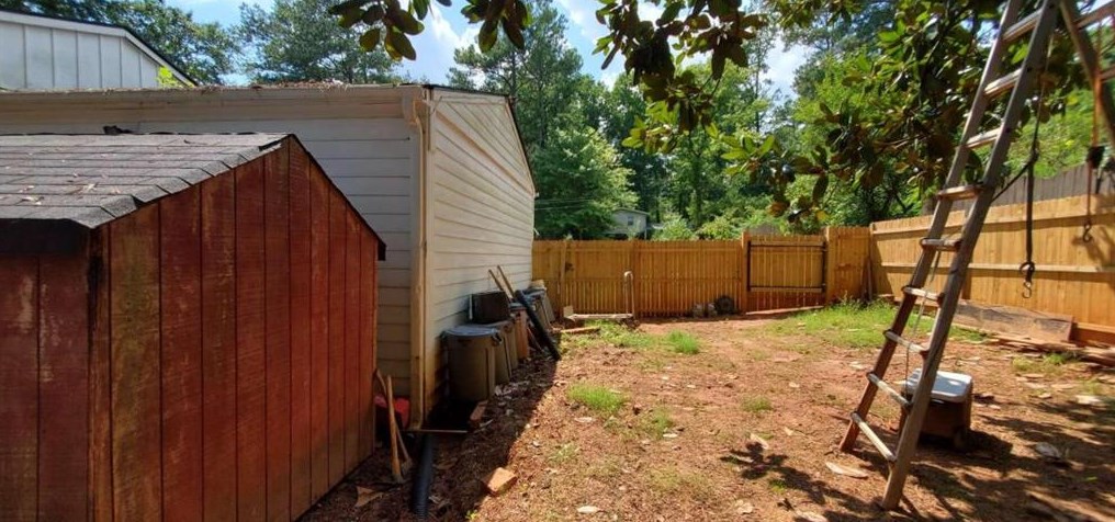 3845 Water Oak Way, Atlanta GA  30340-2535 exterior