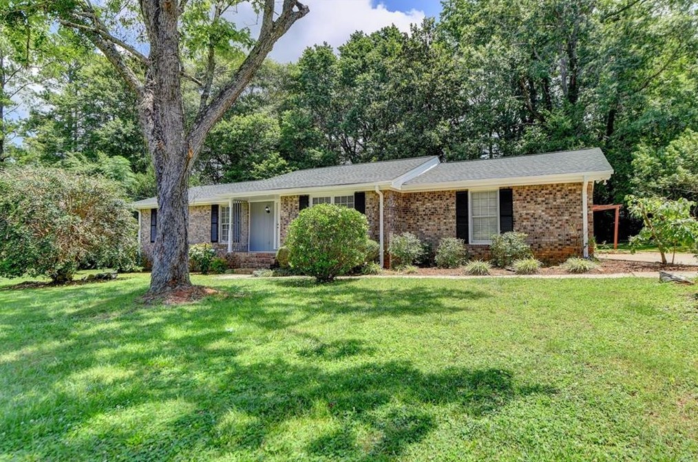 2521 Country Club Dr Se, Conyers, GA 30013