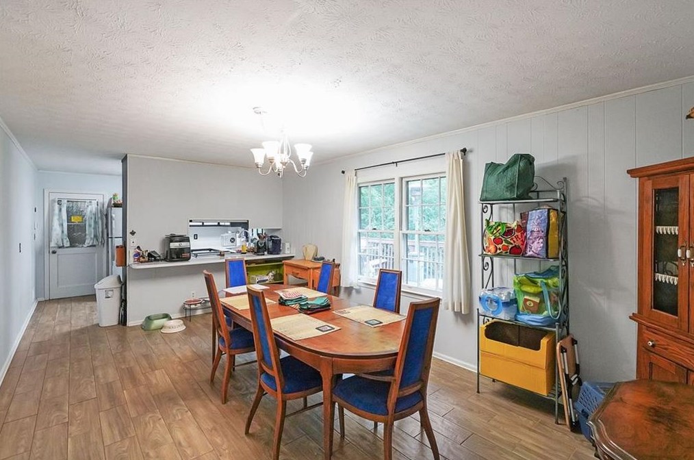 571 Norton Cir, Smyrna GA  30082-2123 exterior