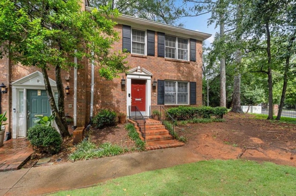 4620 Wieuca Rd, Atlanta GA  30342-3332 exterior