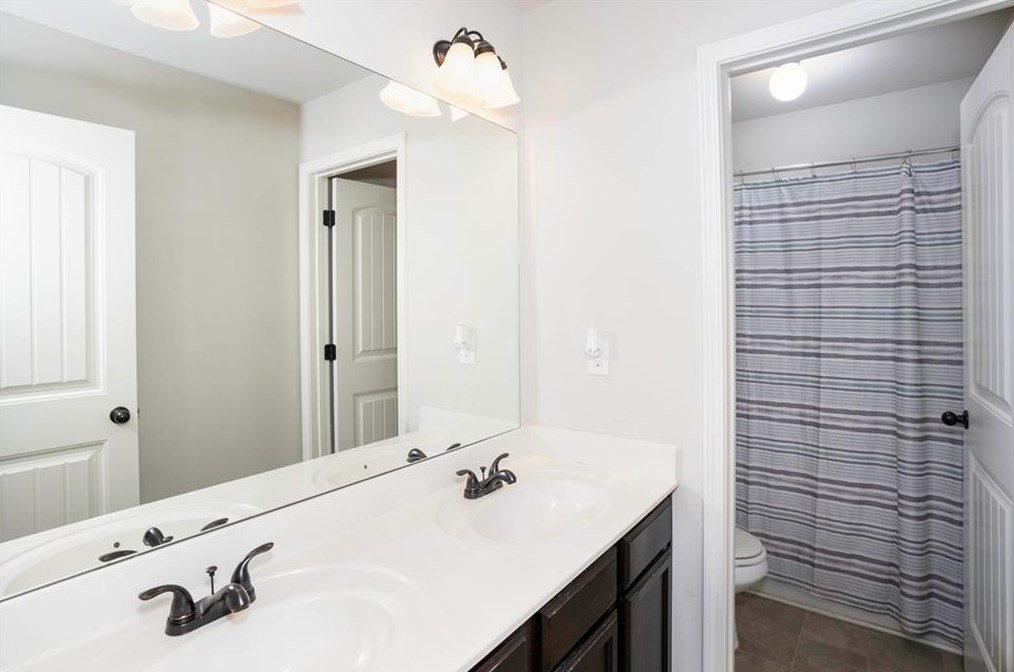 3576 Sycamore Bnd, Decatur GA  30034-4822 exterior