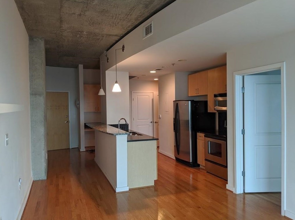 250 Pharr Rd Ne Apt 1815, Atlanta, GA 30305