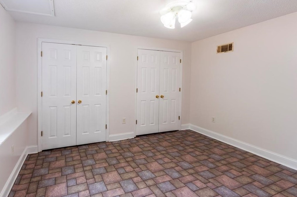 220 Stonecrest Ct, Athens GA 30605-3967 exterior