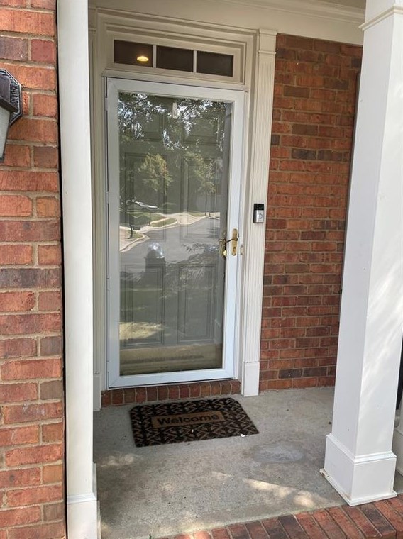 409 Wellwood Way, Roswell, GA 30075-5842