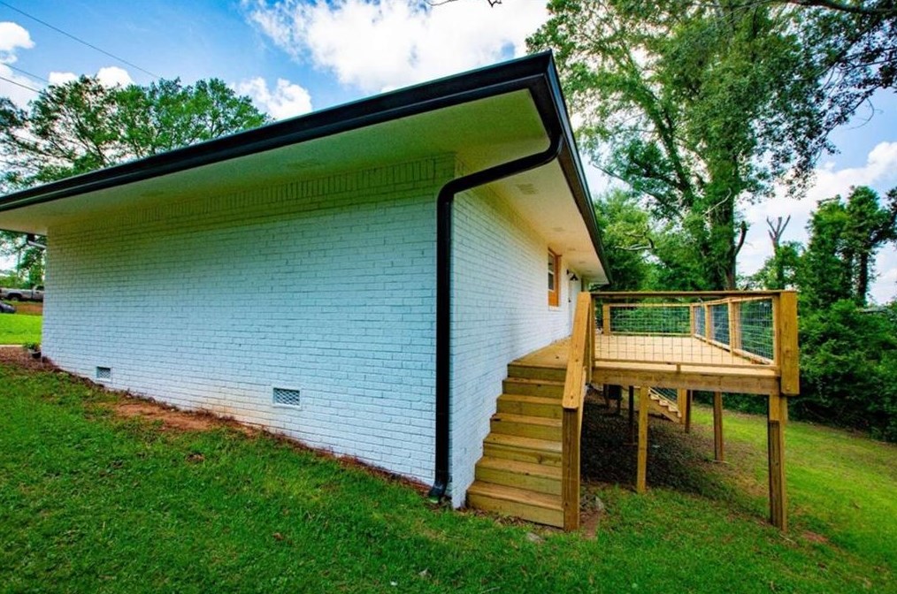 10 Mitchell St, Newnan, GA 30263
