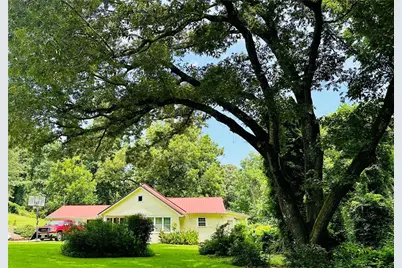 2582 White Sulphur Road, Gainesville, GA 30501 - Photo 2