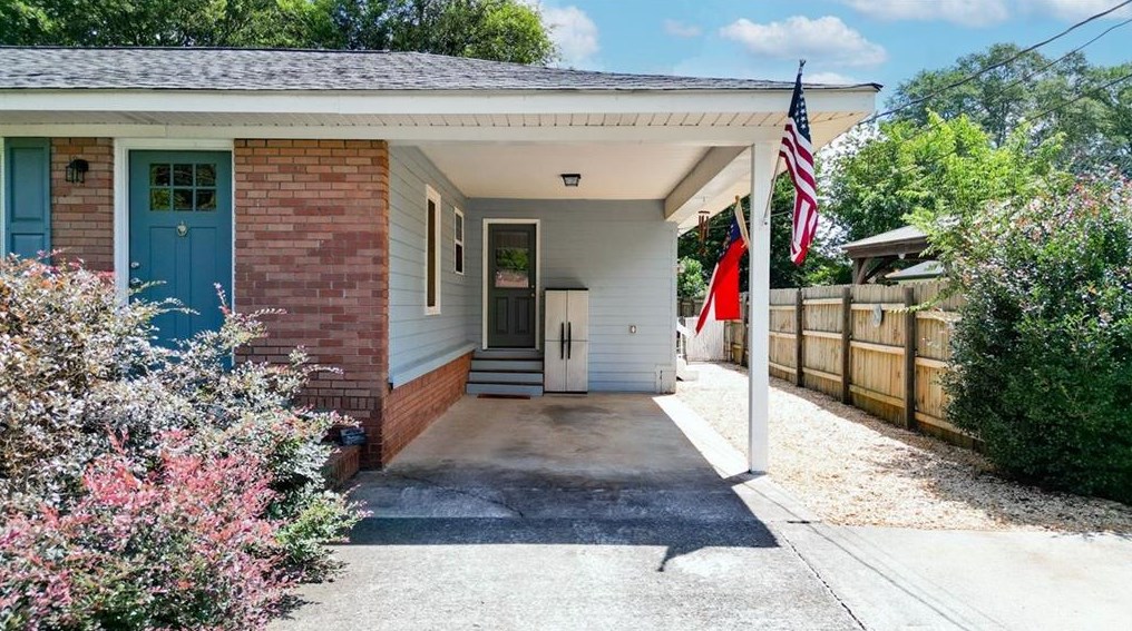 16 Alexander St, Euharlee, GA 30120-3802