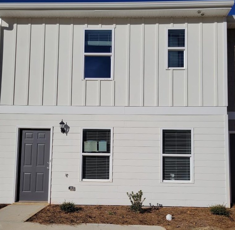 1814 Carrington Dr, Griffin, GA 30224